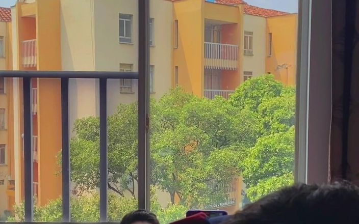 Dilan Castro: Ung gay granne ber mig suga hans röv och sedan...