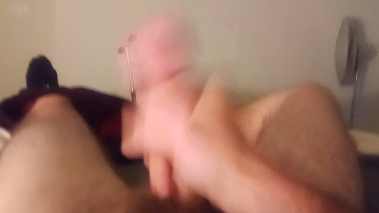 Chadilac: Guarda il mio cazzo qui