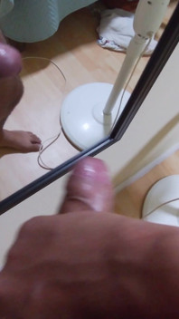 Hotel Finale: Amateur Solo Masturbation & Intense Cumshot