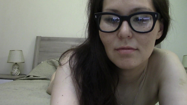Lustful Teens: Eva in cerca di qualcuno che la guardi sborrare