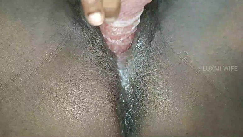 Luxmi Wife: Vợ đạt cực khoái chảy ra từ âm hộ - 8
