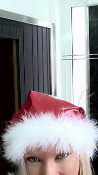 Sexy blondýnka Angel perfektně honí a saje s obrovským ptákem