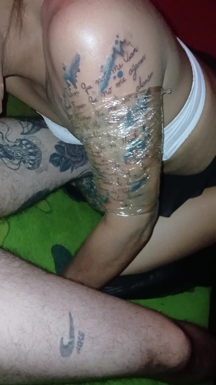 Vikingoazul: Ladyboy Se Fait Baiser Dans La Gorge Profonde, Beau Cul