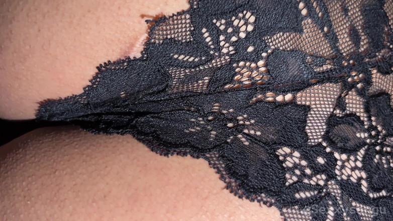 Sexxysangu: Жестко трахнул мою подругу, когда она пыталась отдохнуть в видео от первого лица