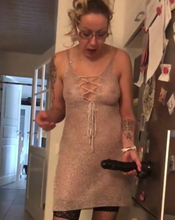 BaDayDream BambiAmbita: BBC dildo blowjobs BambiAmbitas way