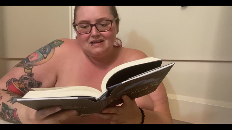 Sara Star: Nude Readings