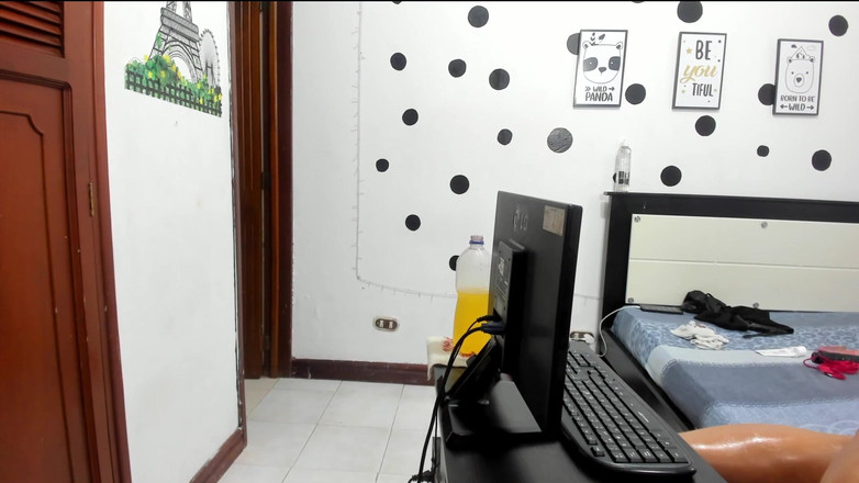 QuadsGoddess: Mega Splash Show cu culturistă profesionistă