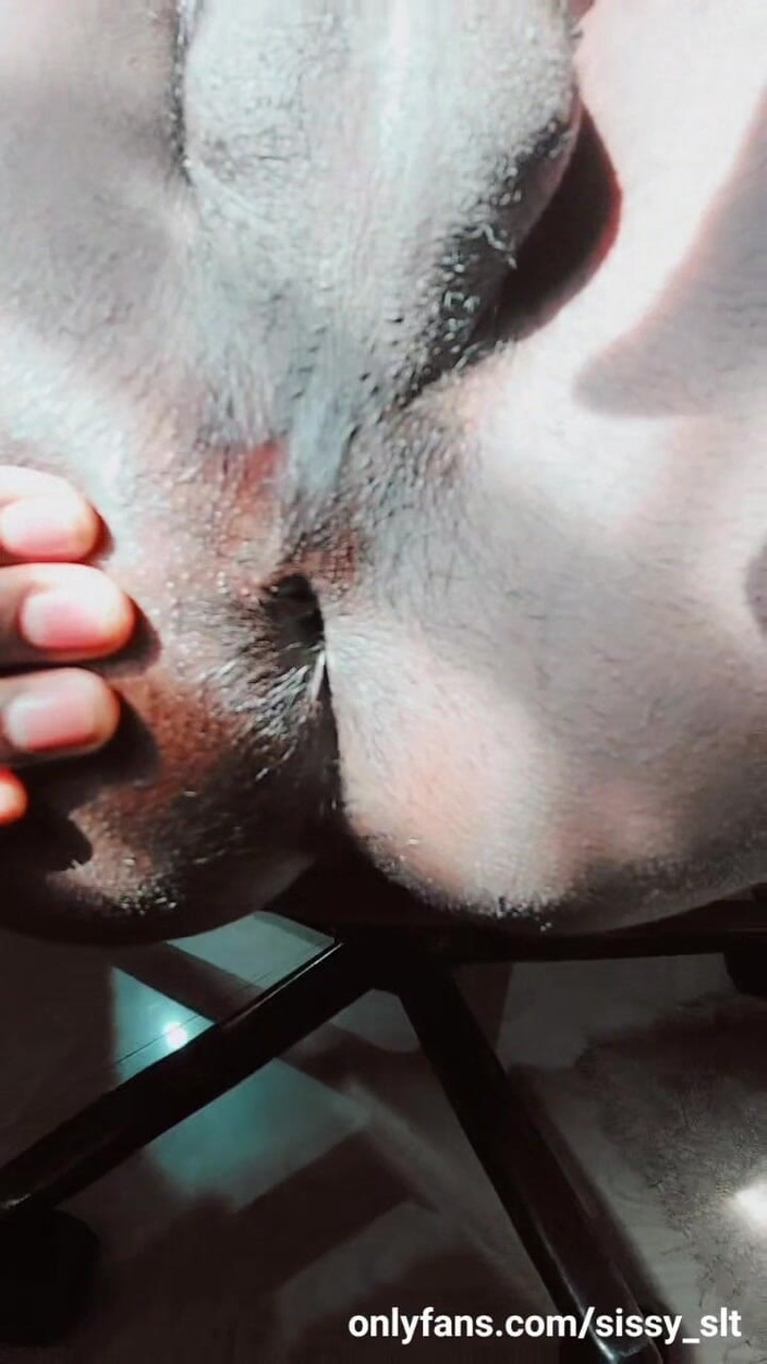 Sissy Bisexual: Minik yarak femboy vücut teşhiri