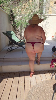 I Show Myself Naked Outside Next to the Pool