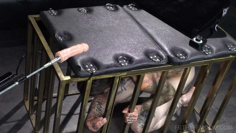 FilthyFemdom: Kekalkan jarak anda Aiden dan Ruckus yang menampilkan Ruckus, Aiden...