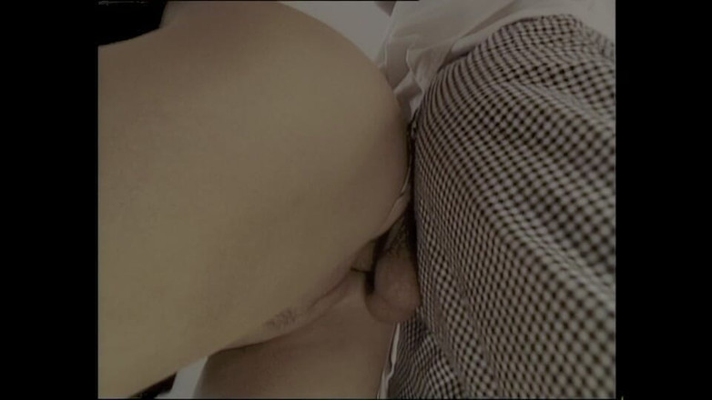 pornitaliangraffiti: De kok laat de kans niet voorbijgaan om serveerster te...