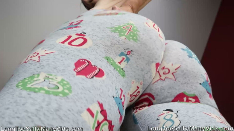 Long Toe Sally Big Buns: Big Phat Dairy Ass Jiggle