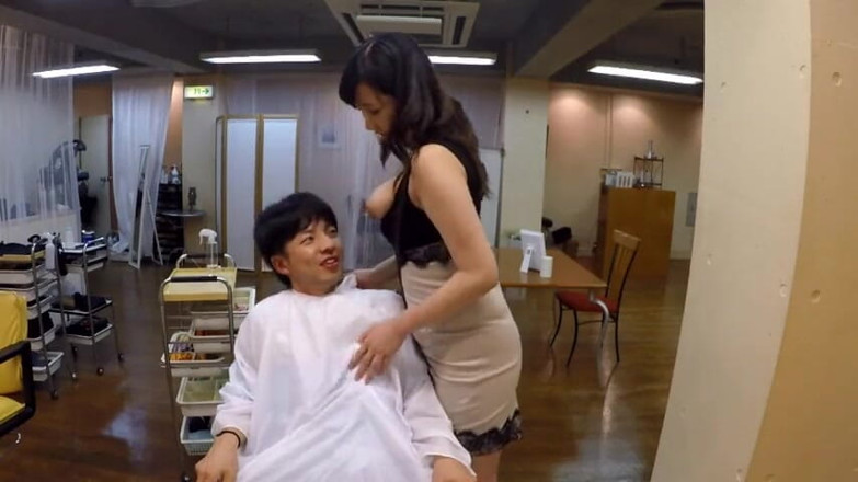 CherryBONBON: 그녀의 눈이 너와 함께 계속 고정되는 뷰티 살롱.