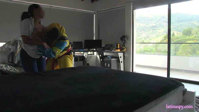 Time traveler: Tocaculos, bombasse à la couverture, va être coquine, partie 1