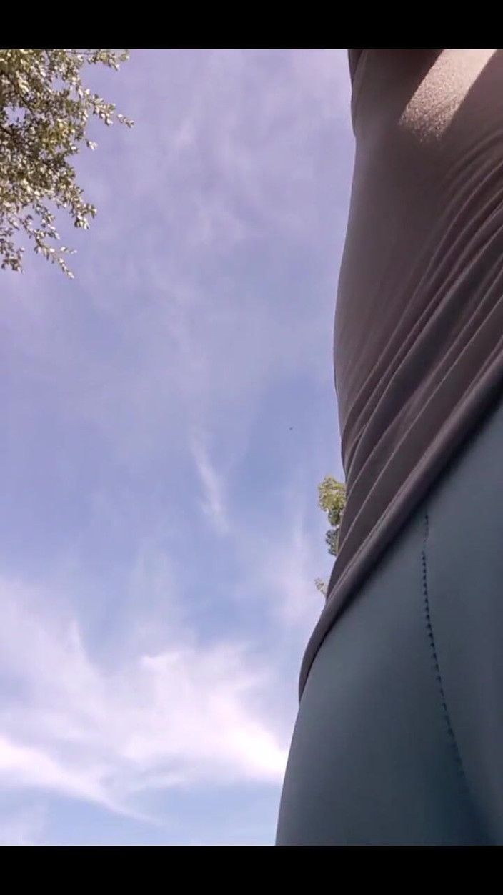 KNKY Bee: More Slow-mo