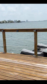 Ho preso il mio cazzo mostruoso per un giro in barca