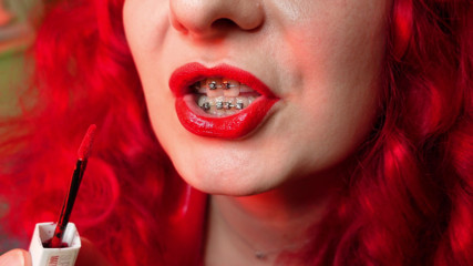 Arya Grander: ASMR food fetish!