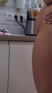 Experimentando calcinha antes de um encontro, 31903