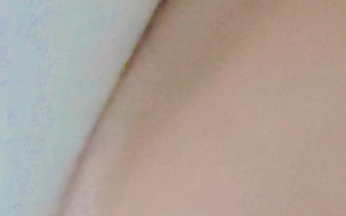 ETU RAY: 18 junge weiße freundin ficken frist time