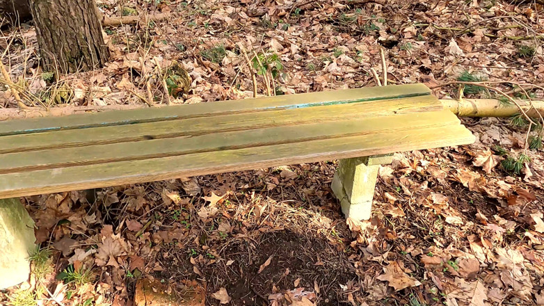 Bouncy Tits Action: Naked Vagina Spanking Near Hiking Way