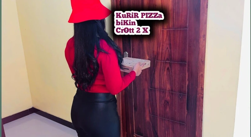 Gadis Pengantar Pizza Dientot 2 Kali Crot Oleh Konsumen