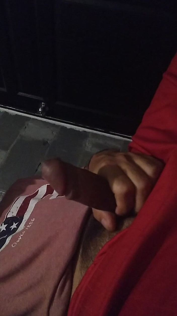 AlexAlejandro13: Penis wackelt im badezimmer