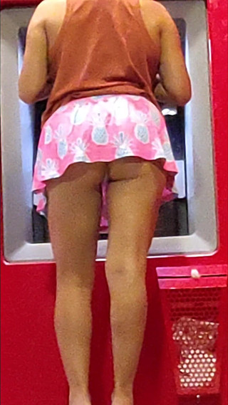 En la calle: 보나카 통 미니스커트 전시회