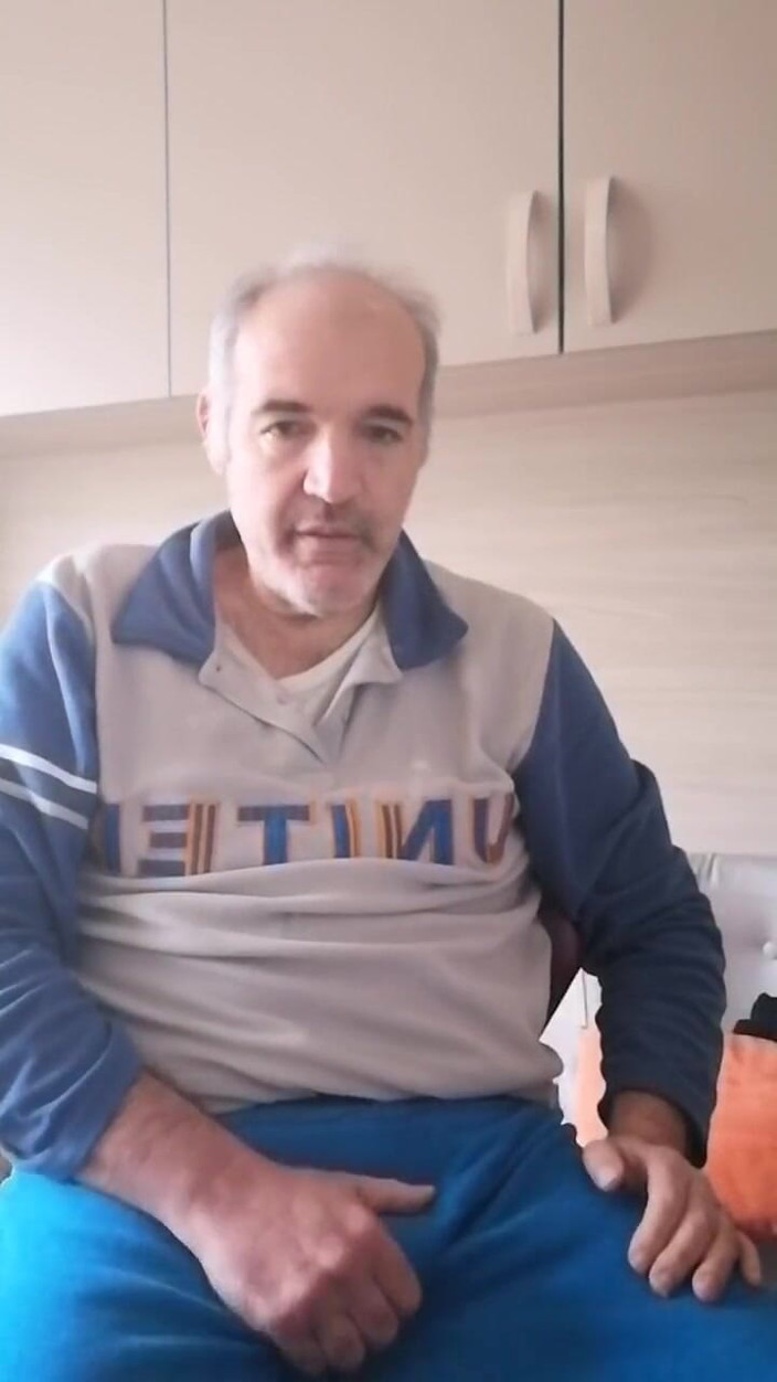 Setesesso7: Sobotní ráno Je čas vyhonit si mého tvrdého ptáka jako dobrý...