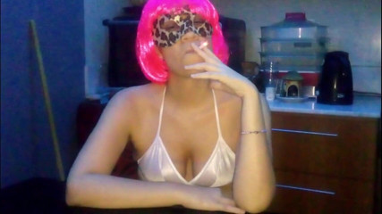 Sexoamateur: Cigarrettes yang merokok