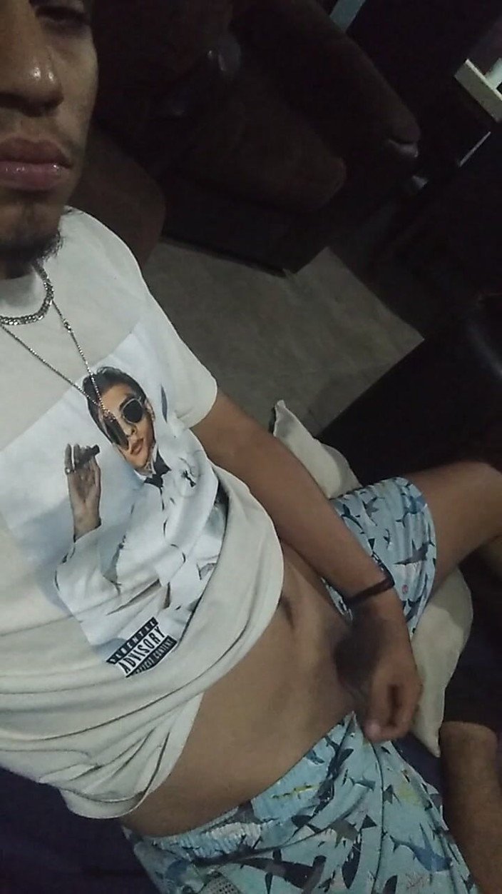 AlexAlejandro13: Kdo by chtěl vstávat brzy se mnou, tak lahodné