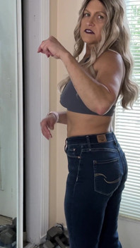 MILF low rise jeans try-on och flexing