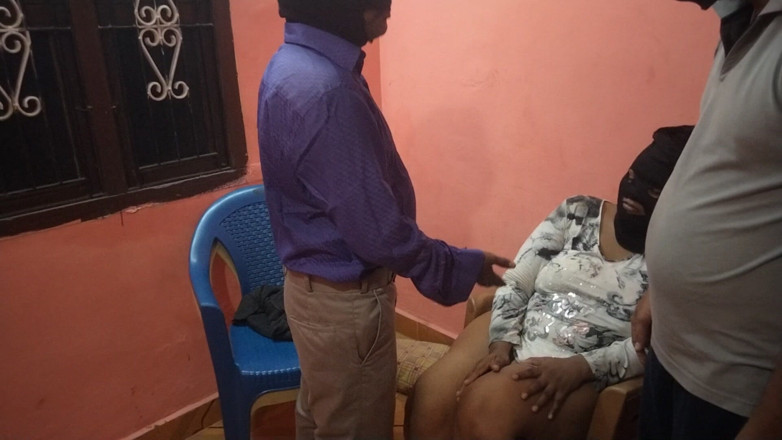 Tamil lesbian: Doctor paciente sexo caliente en clínica