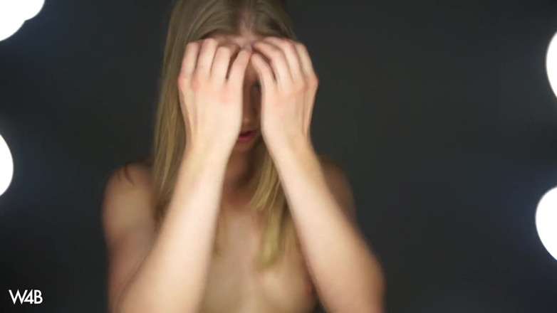 Watch4beauty: Casting Violette Pink
