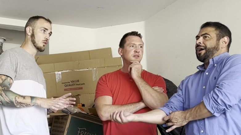 Christian Wilde: Paying the Movers