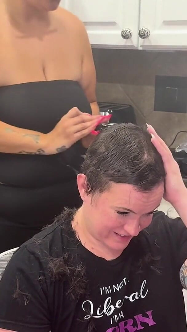 Shaving Quinn’s Head (Quinn Marie)