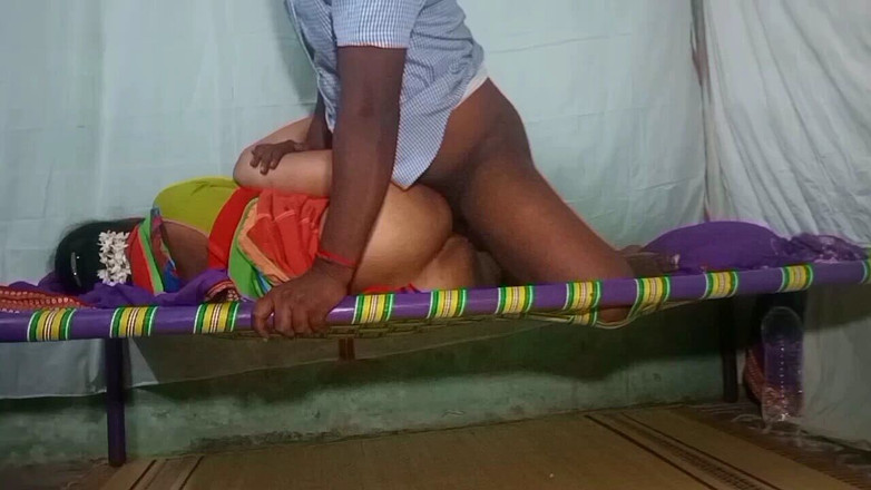 Priyanka314: 自制的热泰米尔纱丽阿姨狗式