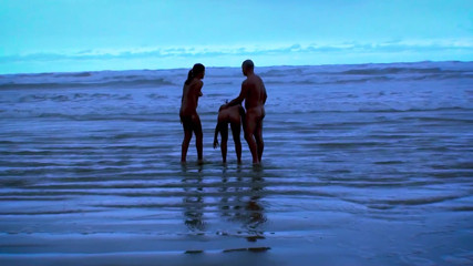Amateurs videos: Big ass on the beach with several naked women having...