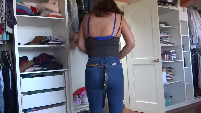 Ardientes69: Mon beau-fils ne supporte pas de voir mon cul en...