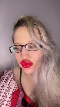 Geschichte, warum ich meinen neuen dicken schwanz nicht trage eyeglasses.MP4