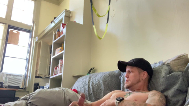 MikeyJ: Jack off