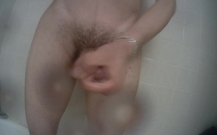 Z twink: Spotting on Friend Use My Dildo and Cum in Shower