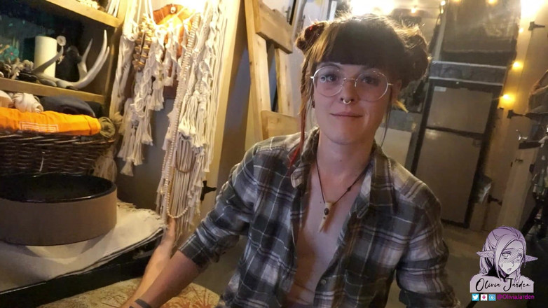 Olivia Jarden: Симпатичная подруга делает минет в видео от первого лица - Asmr и CIM