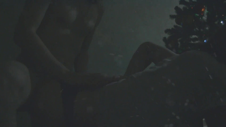 20th century of porn: Kongkek teman wanita saya di bawah pokok, hadiah Krismas