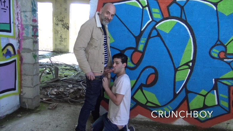 The fuckers raw studio: 2440 Young Dude Fucked Raw Outdoor by Pervertr Daddy Boy