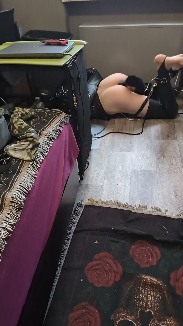 AJ_the_catgirl: Chaising Wand in Bondage