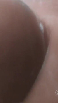 Il mio orgasmo davanti alla doccia