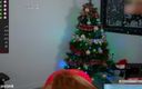 Veronika Vonk: Sıkı amcığımın içinde Noel Baba&amp;#039;nın büyük oyuncaklarıyla kamera kızı chritsmas