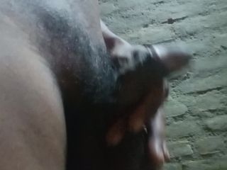 Pussy addict: Gekke Desi-jongen