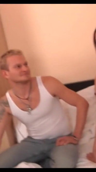 Büyük memeli canı sıkılan butch