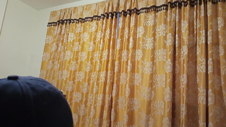 Moo DBOXXX: Kembali dengan ibu mertua saya, dia suka menghisap zakar saya,...